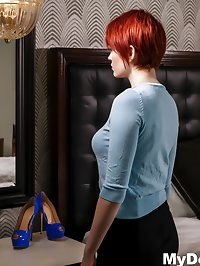Redhead Bree Daniels has some alone time